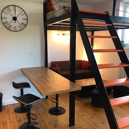 Studio - Mezzanine - Style Loft Industriel Brindas Eksteriør bilde